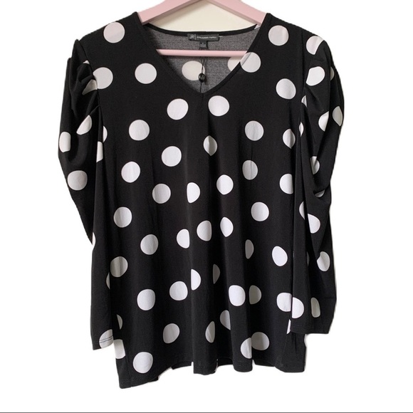 𝅺ADRIANNA PAPELL Black White Puff Sleeve V-Neck Knit Top Size Small NEW - Picture 8 of 8